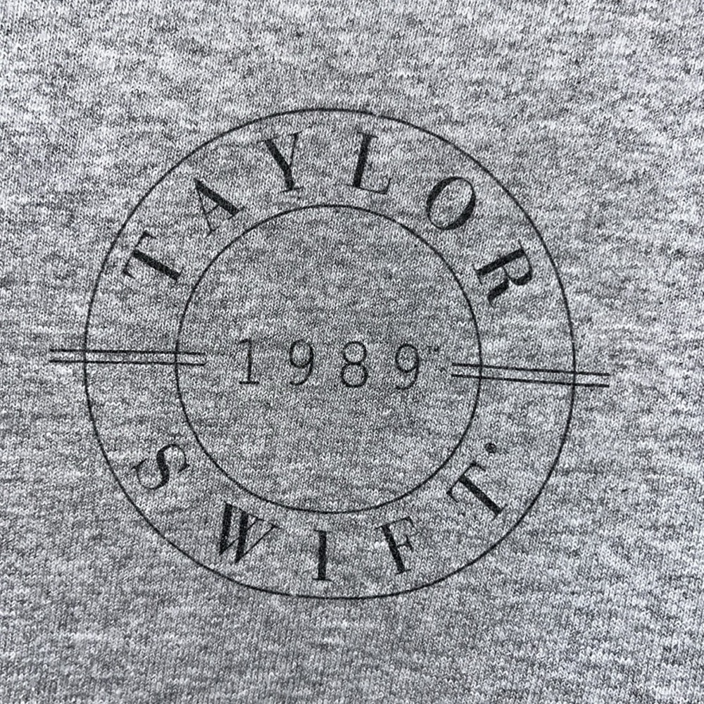 Taylor Swift “ The 1989 world tour” 2015 long sleeve gray T-shirt - Picture 5 of 11